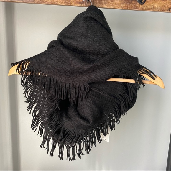 INC international concepts black fringe infinity scarf - Picture 5 of 6